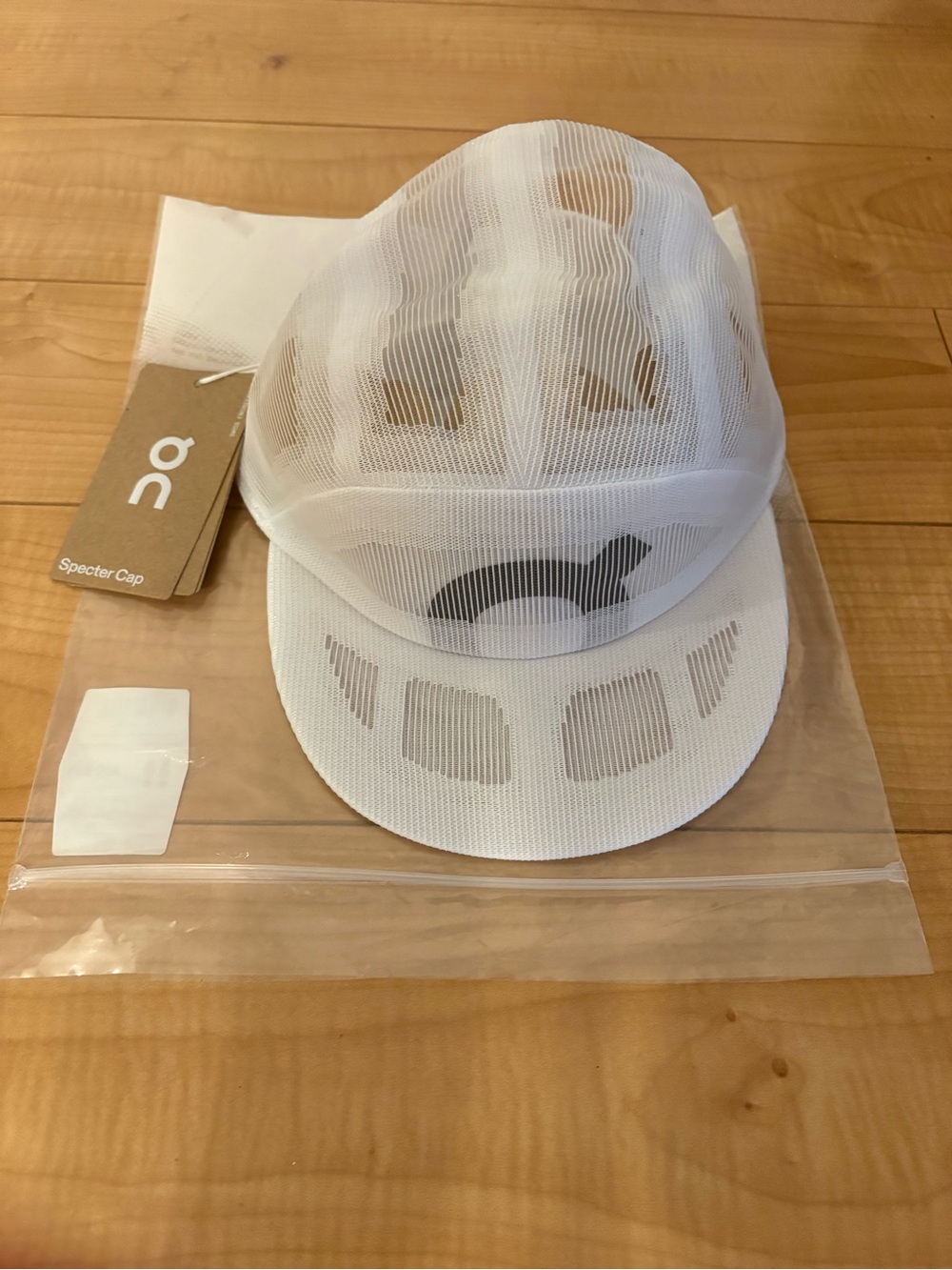 NWT On Running Specter Cap, One Size